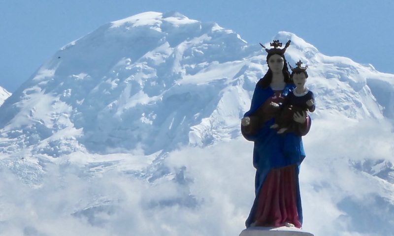 A roadside statue of the Virgin Mary and Baby Jesus
