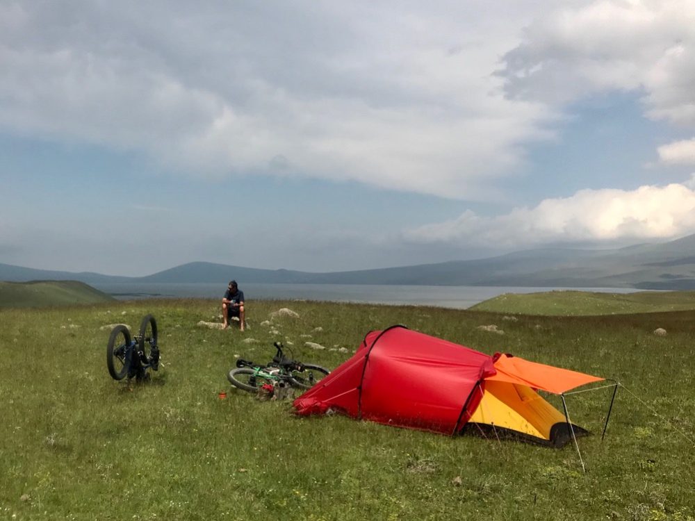 Camp with a view over Lake Parvani