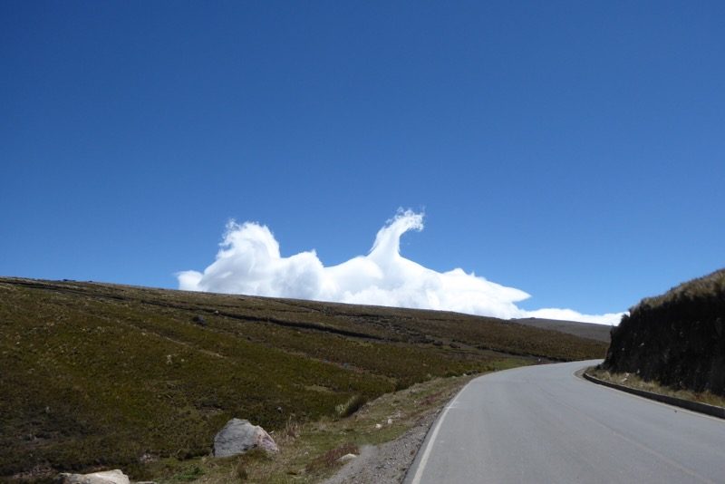 A funky wind cloud that was changing shape all the time