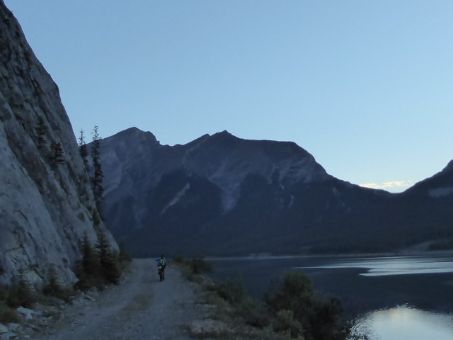Early start from our Spray Lake campsite