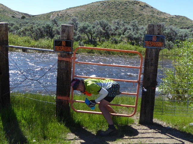 Could just fit thru the no trespassing gate to get some water – but don’t tell anyone