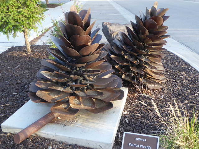What a clever person can do with a bunch of shovel/spade blades..